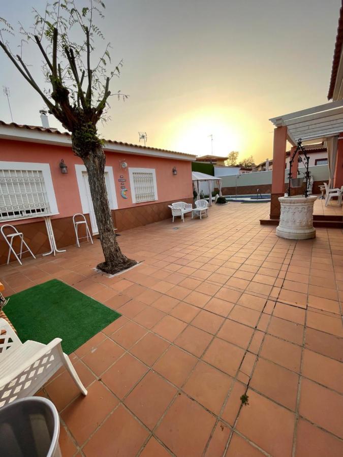Villa Triana Севилья Экстерьер фото